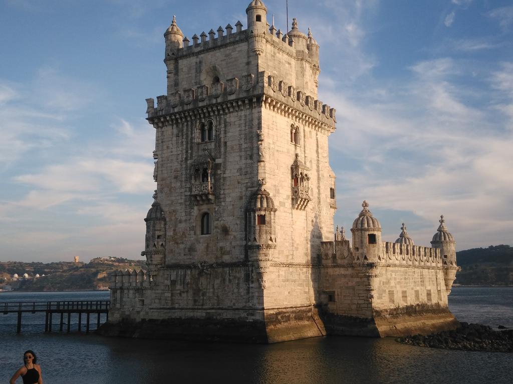 Sun House Belem - Free Parking And View Tower Lisboa